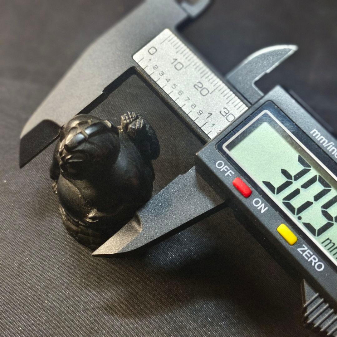 江戸骨董 黒檀彫り根付 相撲力士 手作り 無銘 時代物 旧家蔵出蒐集家放出美品