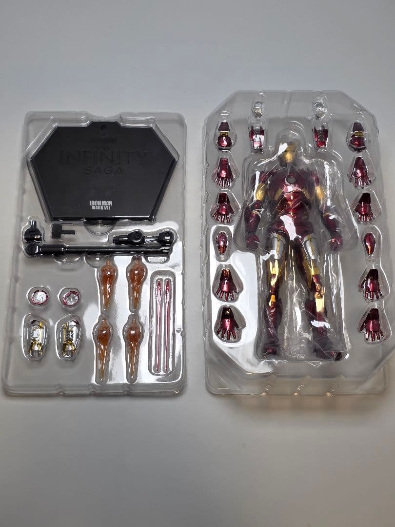 インフィニティ・サーガ DLX アイアンマン・マーク7　threezero
