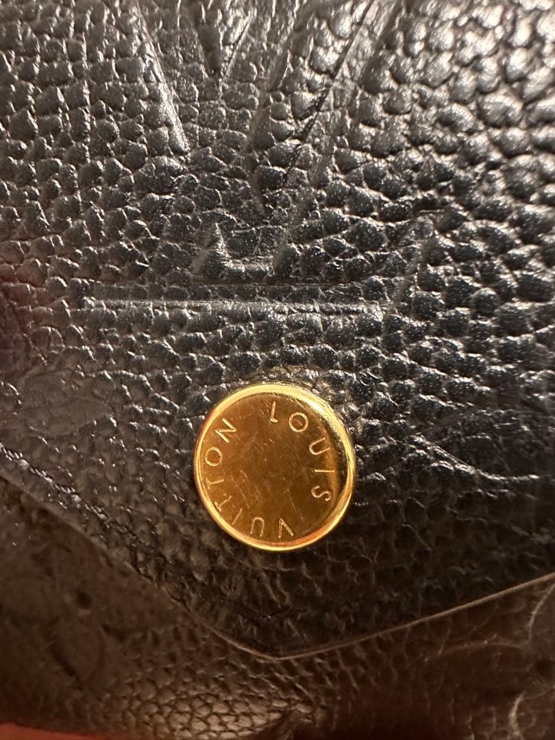ルイヴィトン　ポルトフォイユ・ヴィクトリーヌ　ミニ財布