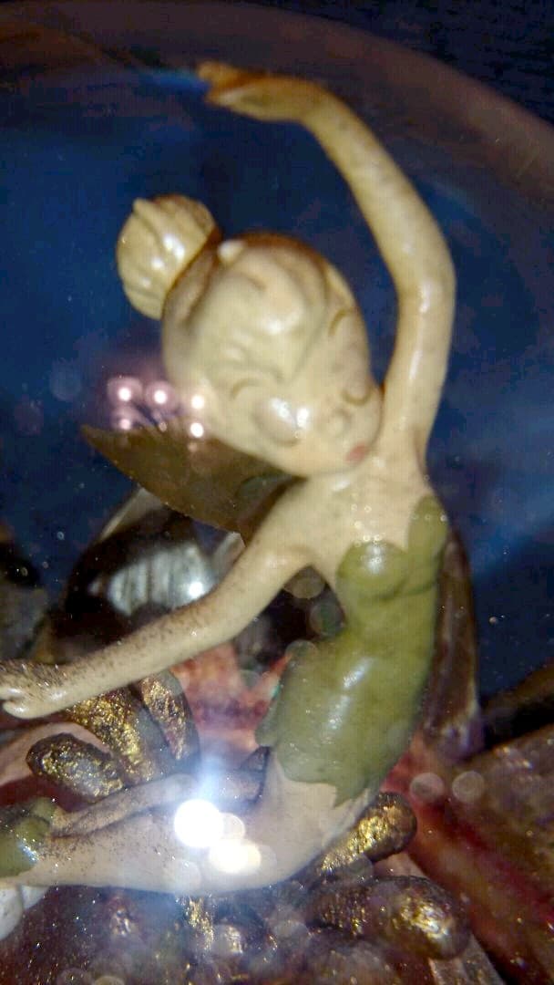 希少　ティンカーベル 大型スノーグローブ　ディズニー