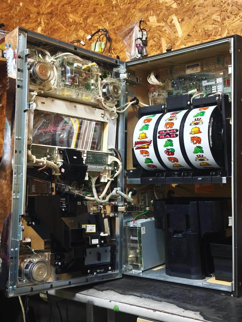 【本州送料込】マイジャグラーIII メダル不要機別途オプション