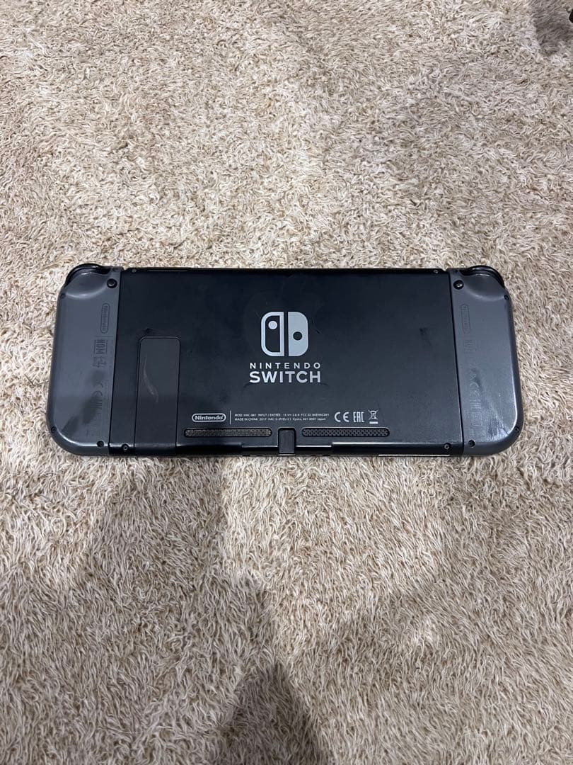 任天堂Switch 本体と周辺機器　動作確認済み　良品