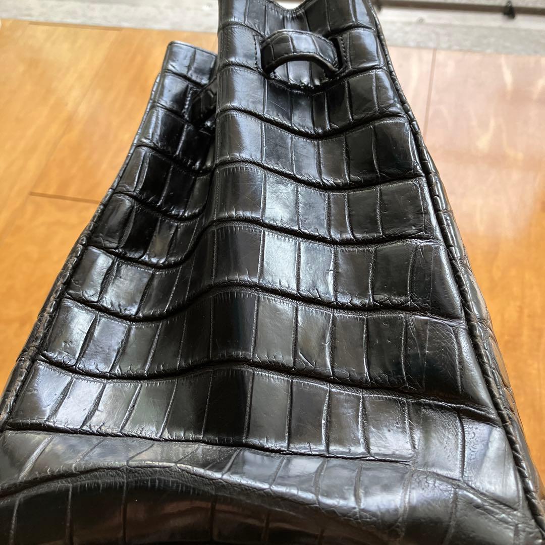 限定値下げ❗️キティカデナ付き❗️マットクロコダイルバッグ