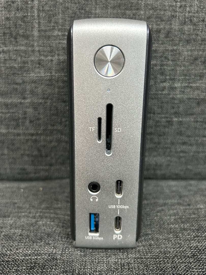 ANKER アンカー　ドッキングステーション