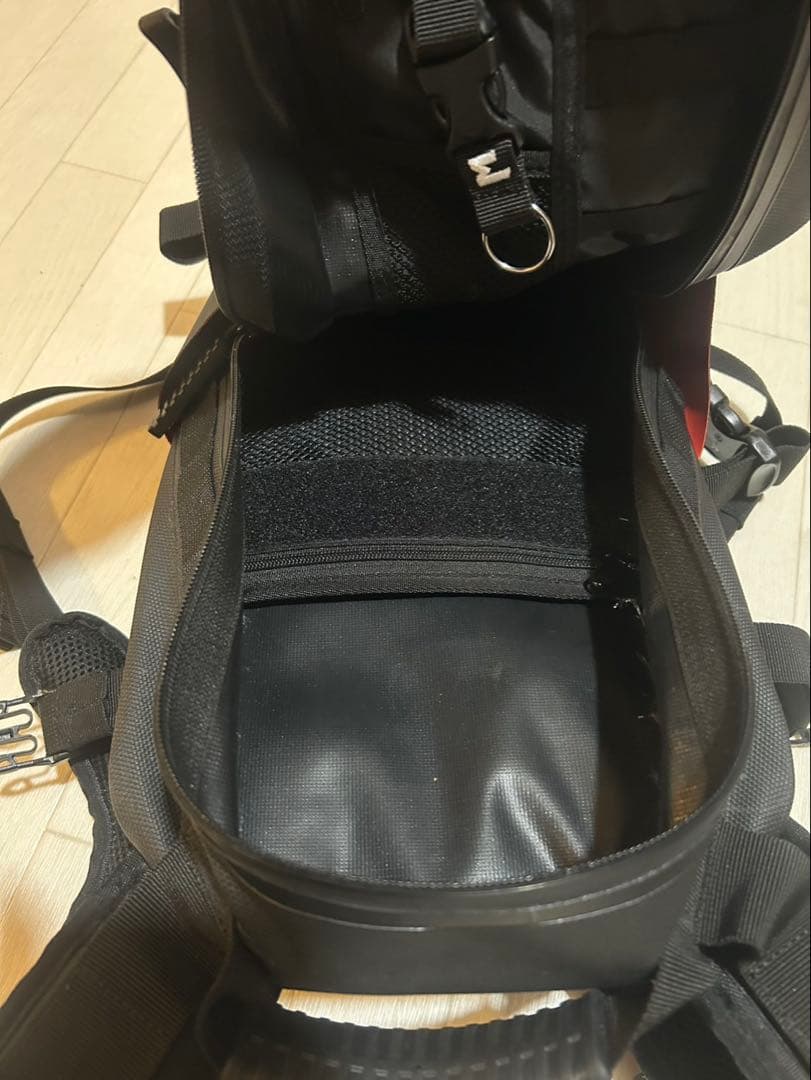 ENDURISTAN ハリケーンバックパック 15L