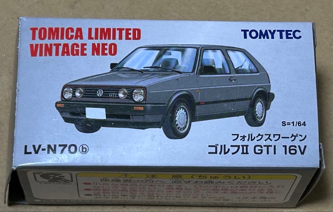 トミカリミテッドヴィンテージネオ フォルクスワーゲン ゴルフⅡ グレー