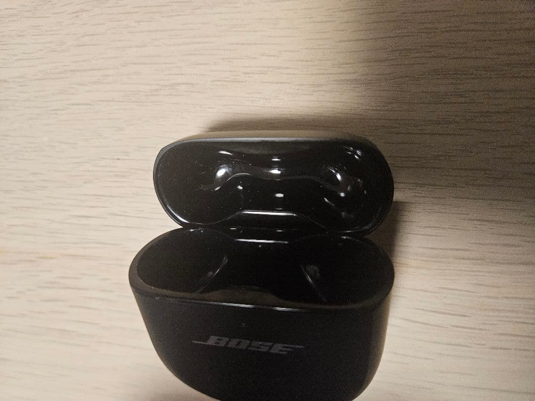 Bose QuietComfort Ultra Earbuds ケース付き