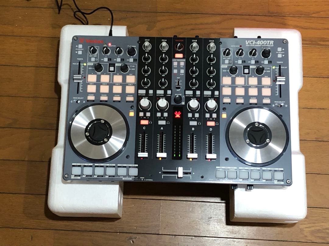 Vestax VCI-400TR DJコントローラー　新品-名機