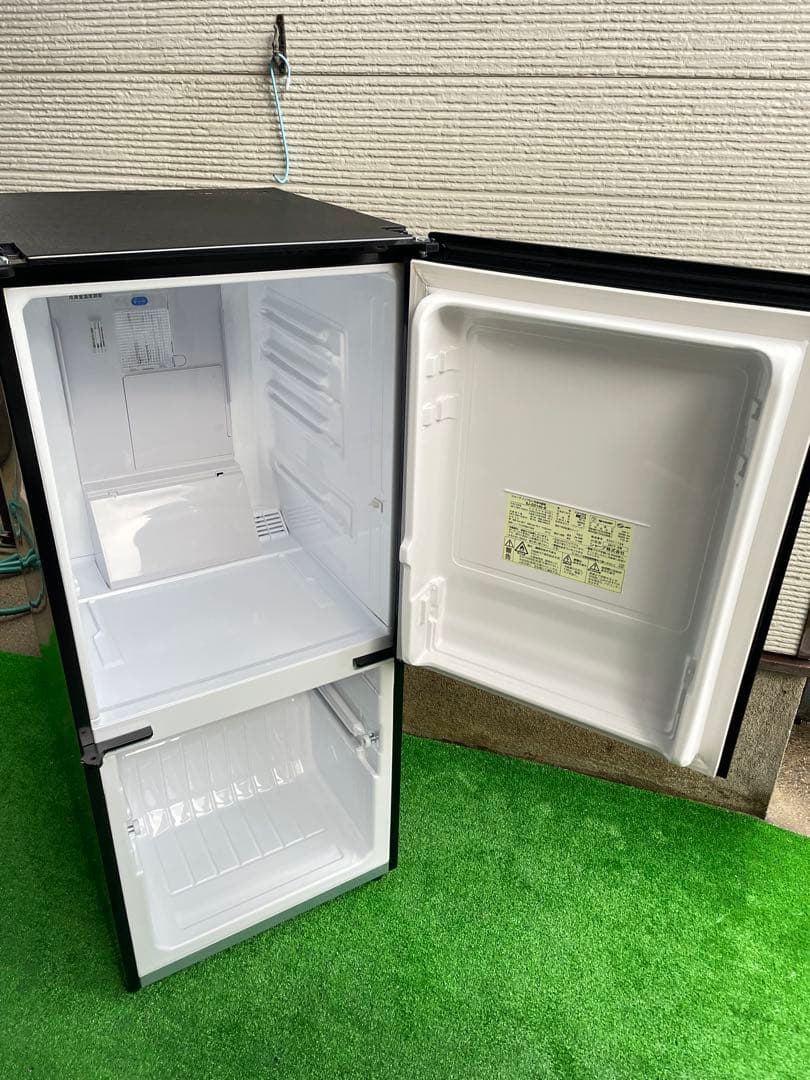 581分解洗浄済み✨ シャープ ガラストップ つけかえどっちもドア 冷蔵庫 黒