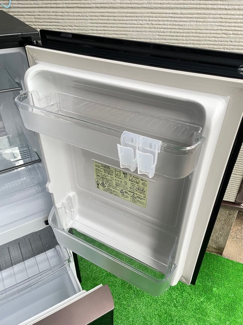 581分解洗浄済み✨ シャープ ガラストップ つけかえどっちもドア 冷蔵庫 黒