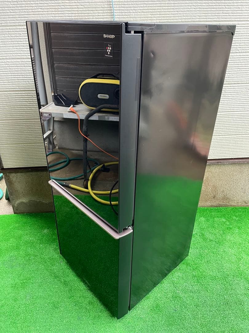 581分解洗浄済み✨ シャープ ガラストップ つけかえどっちもドア 冷蔵庫 黒