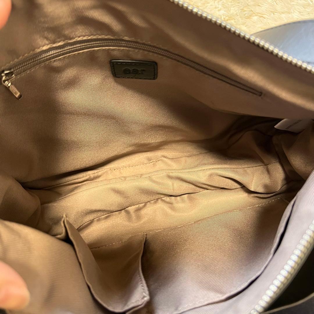 イアパピヨネ スワローマチショルダーバッグ ブラック