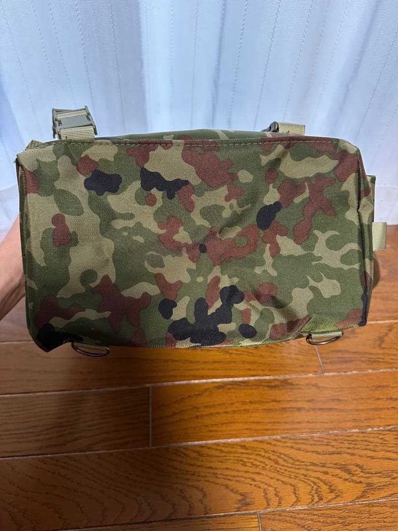 迷彩バックパック 耐久性ナイロン製 陸上自衛隊 雑嚢