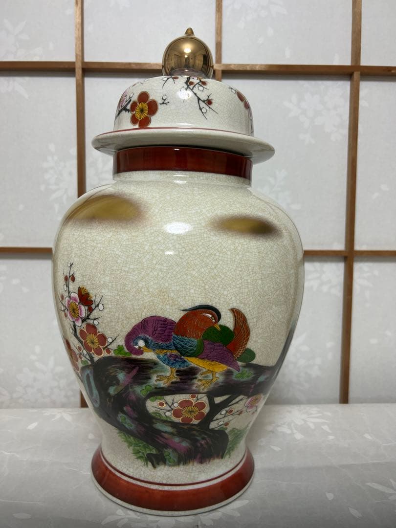 希少品　薩摩焼 壺 沈香壺 花瓶 金彩 芸術品 壺 花瓶 蓋付き高さ410mm