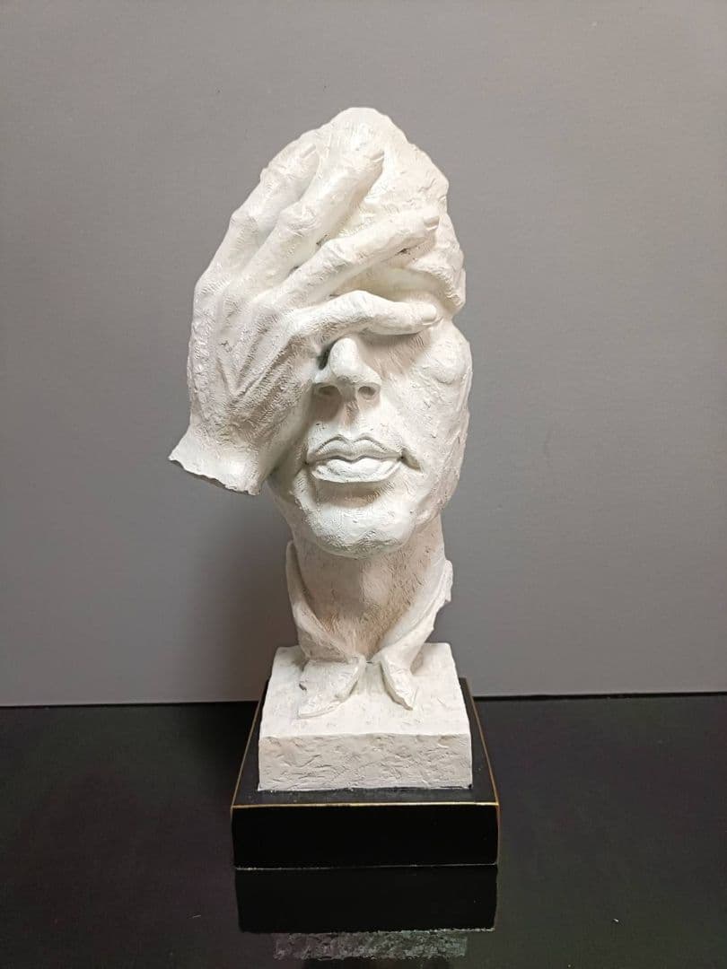 見ざる者 彫刻 アンティーク オブジェ アート 置物