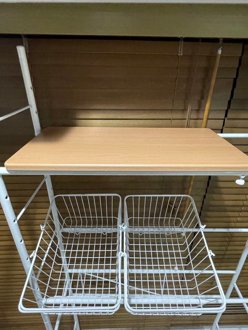 多機能ランドリーラック　棚板、カゴ２つ付き　ホワイト