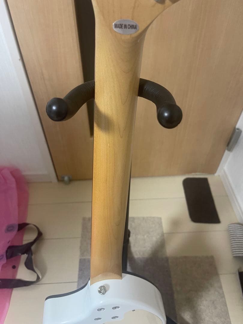 ハローキティ エレキギター　FERNANDES アンプ内蔵 ZO-3 ゾウサン