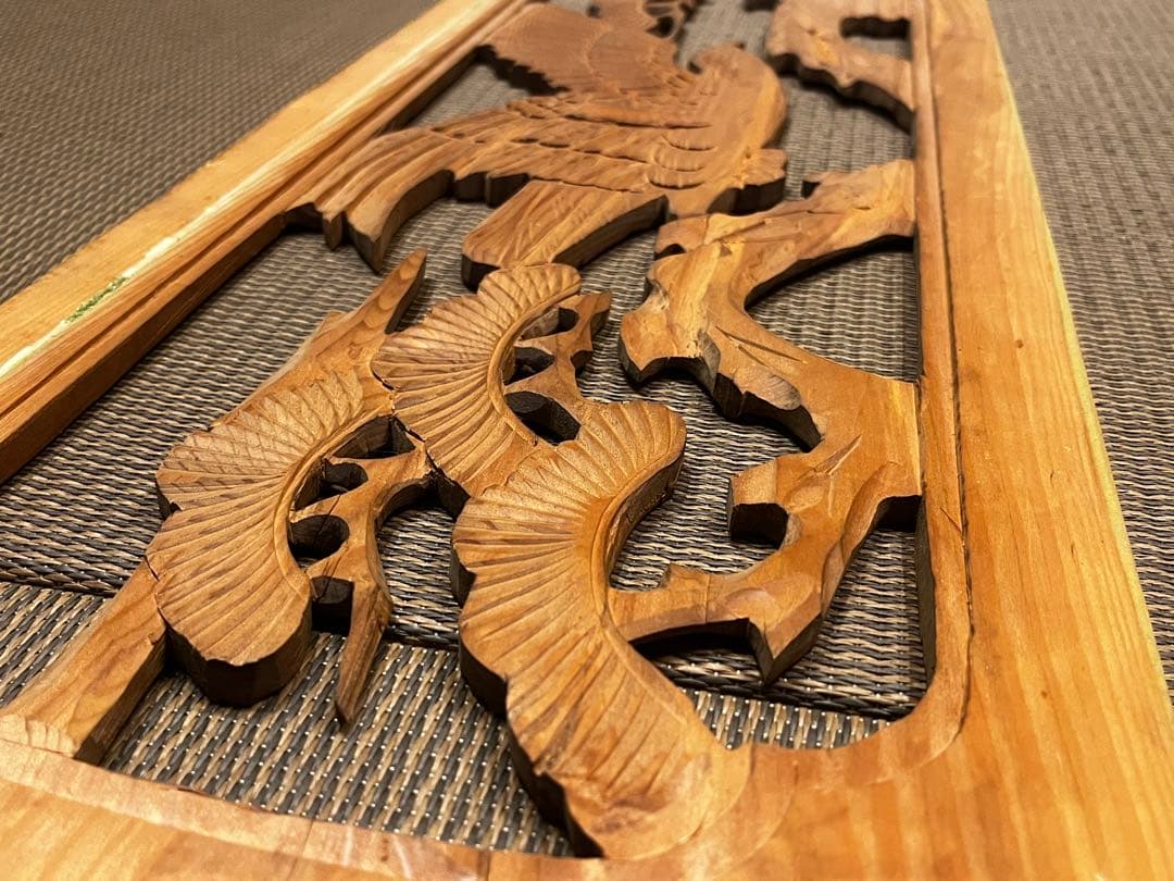 超絶希少★良品 アンティーク建具 木彫りの両面彫刻 欄間（らんま）松に鷹 1枚