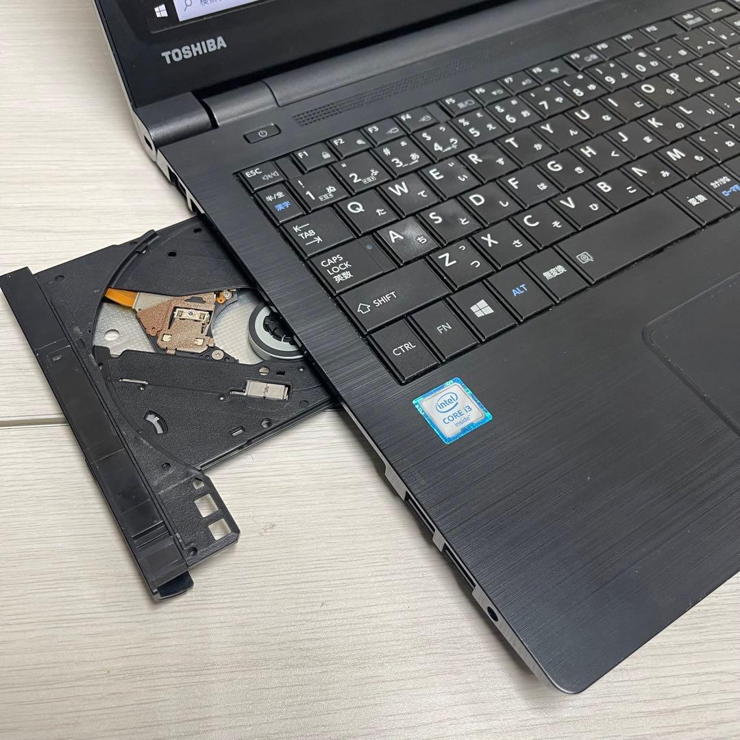 東芝 Dynabook B65/B 6世代i3-8GB SSD256GB