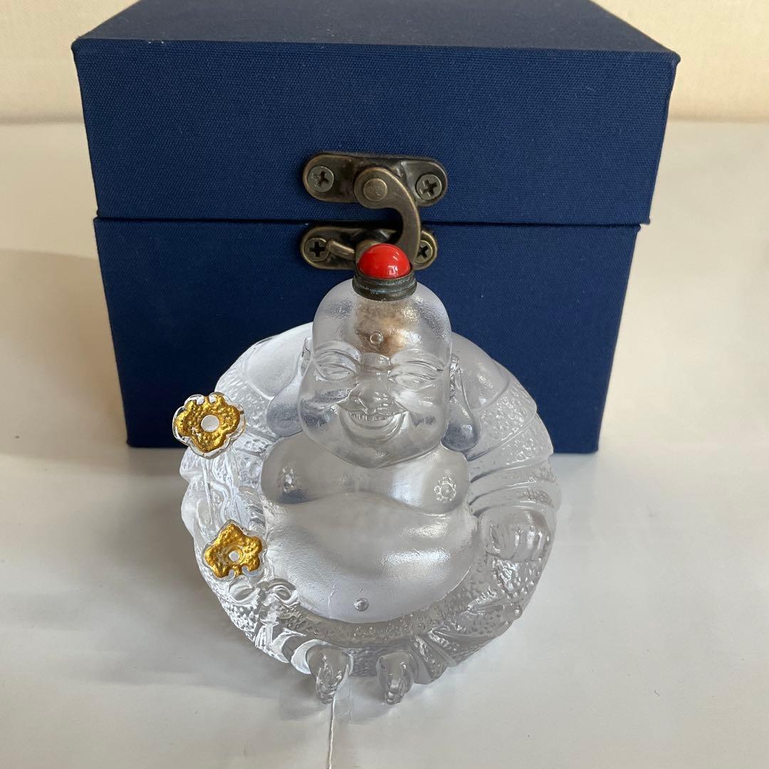 中国　水晶布袋鼻煙壷