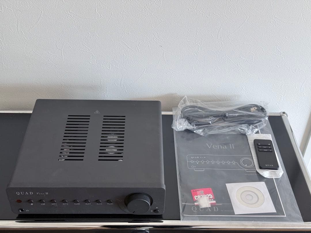 Quad Vena II アンプ/グレー美品