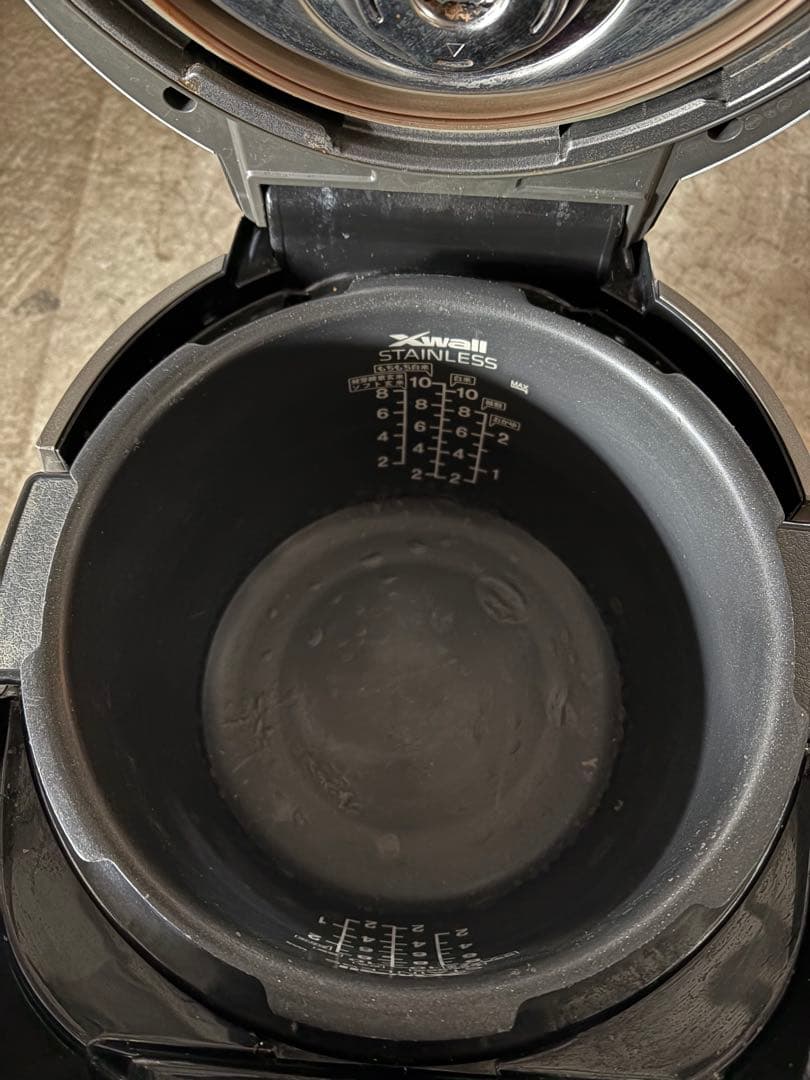 炊飯器　cuckoo スマートIH CHST1005F