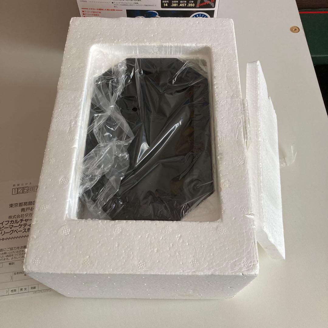 51. ICHIRO イチロー　　　　　　　　　メモリアルスタチュー