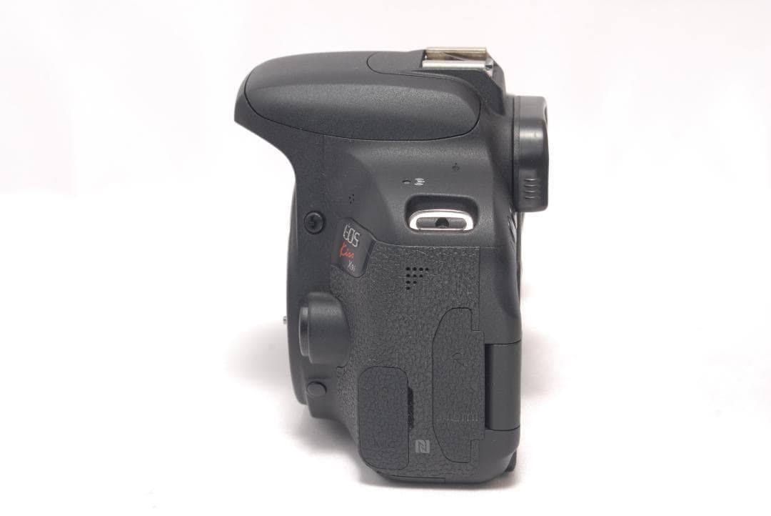 ⭐️スマホ転送OK⭐️Canon Kiss X9i キャノン　デジタル一眼