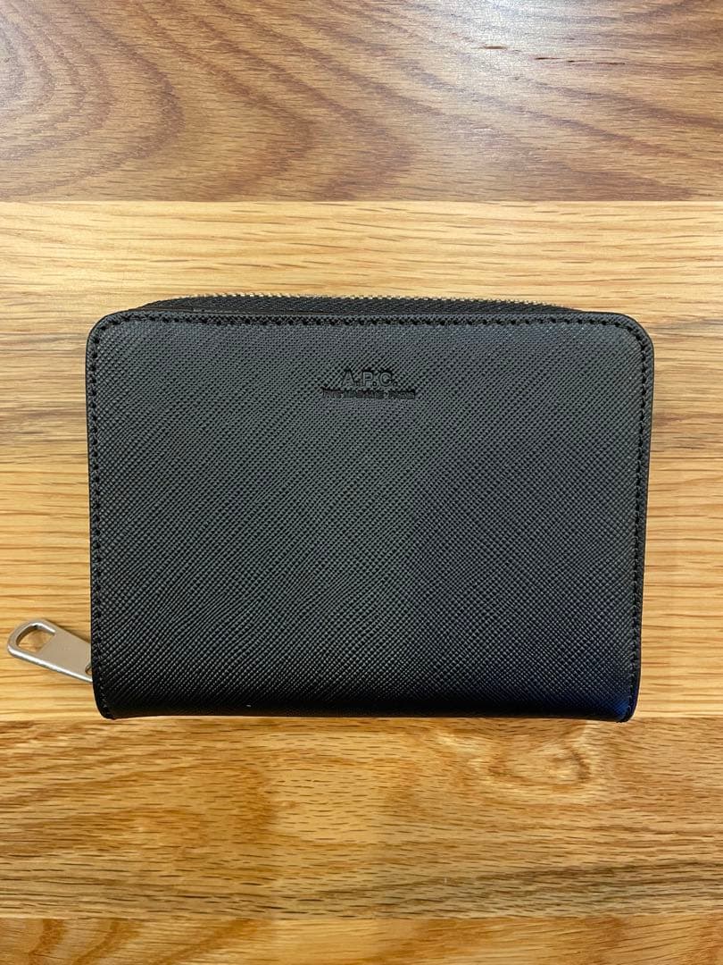 A.P.C. 財布 EMMANUELZIPWALLET PXBJQ-H63087