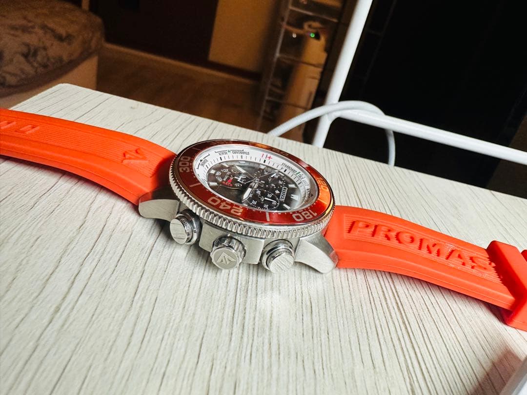 CITIZEN PROMASTER クロノグラフ オレンジ