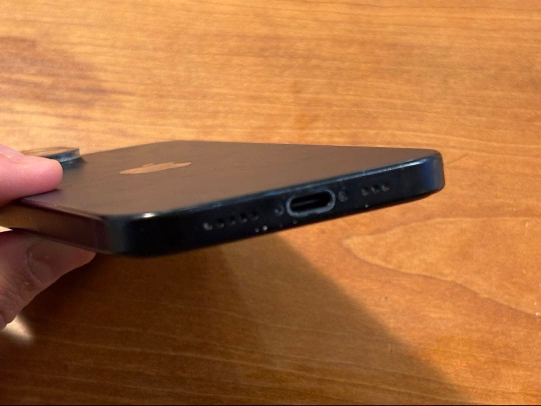 Apple iPhone 15 128gb ブラック simフリー