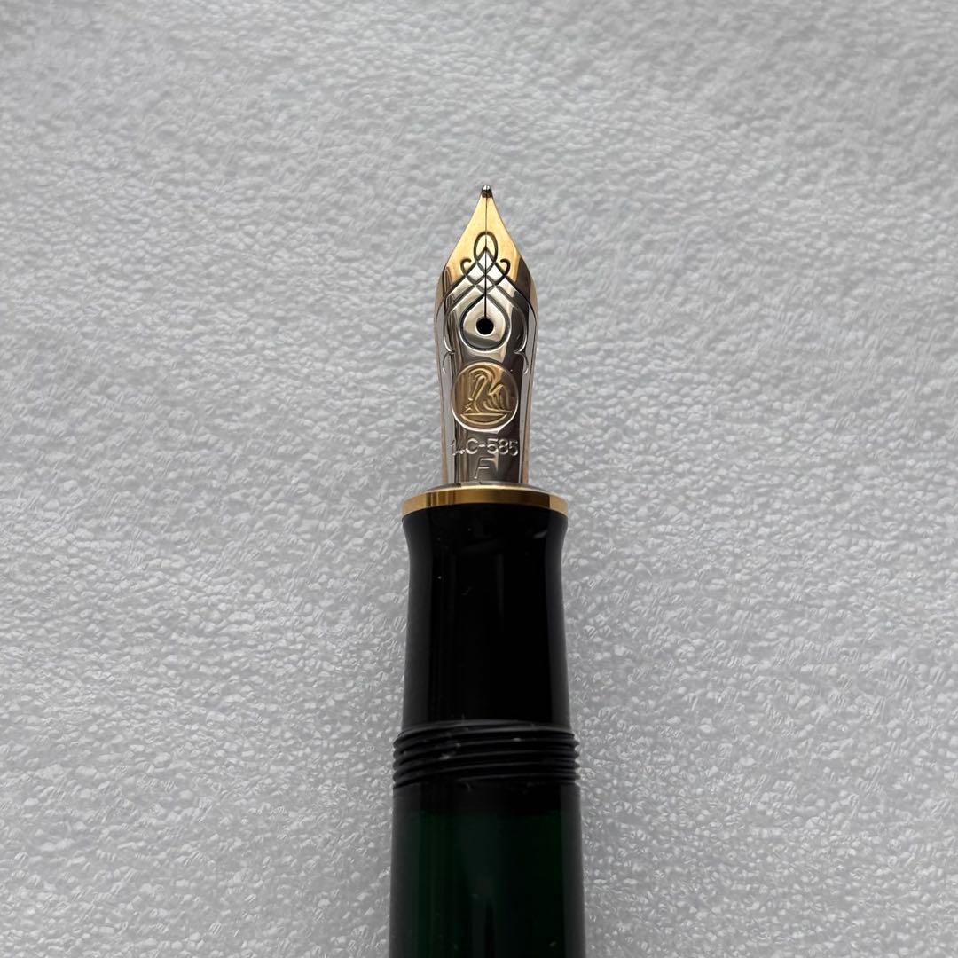 ペリカン　スーべレーン　M400 F 細字　ブラック　箱付き　ゴールド
