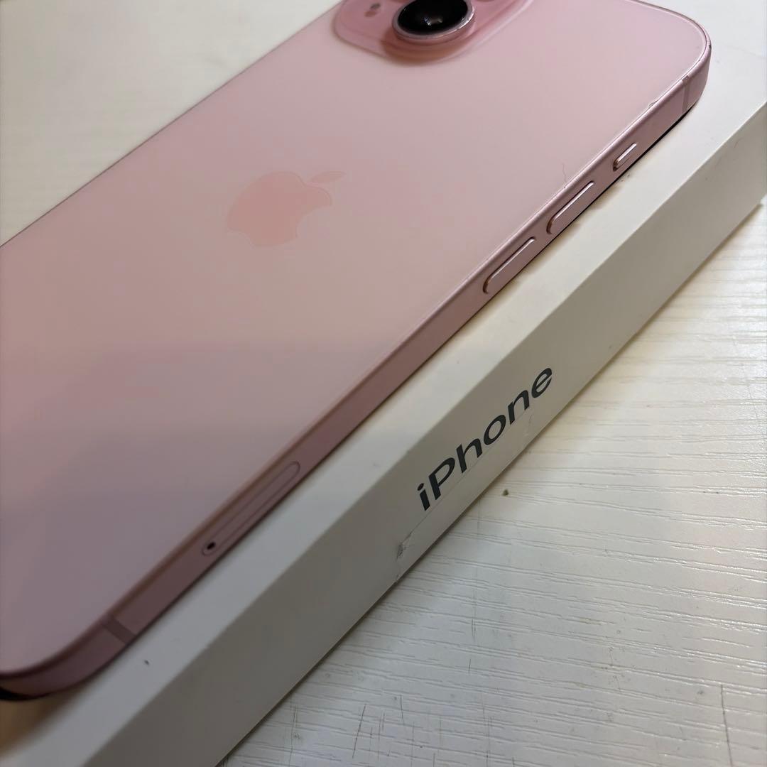 iPhone15 128GB ピンク SIMフリー 極美品