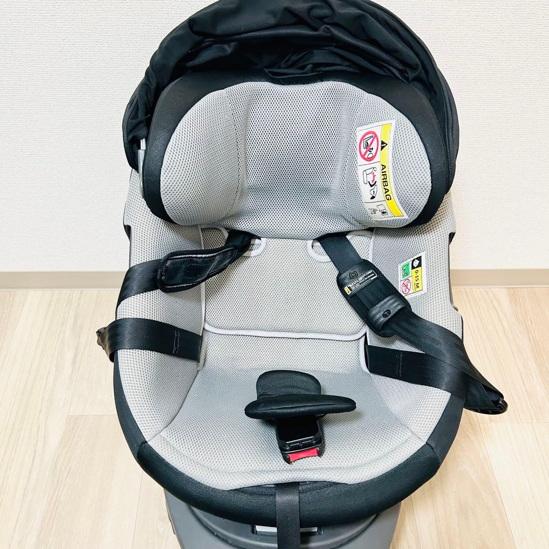 【未使用級】コンビ THE S ベージュ ブラウン ISOFIX ZC-690