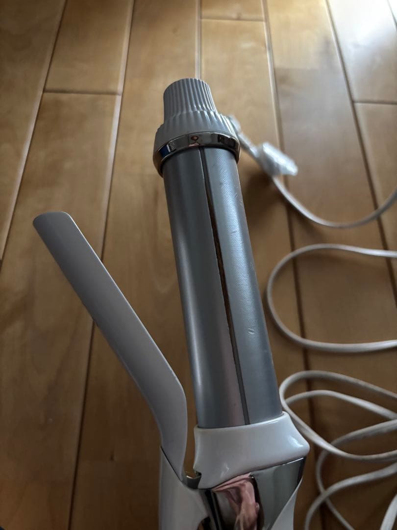 リファ　ビューテックカールアイロン　32mm 2023年製