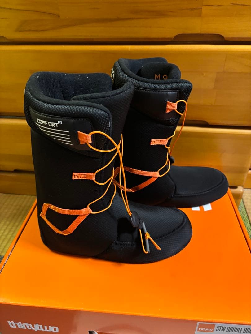 thirtytwo STW Double Boa スノーボードブーツ