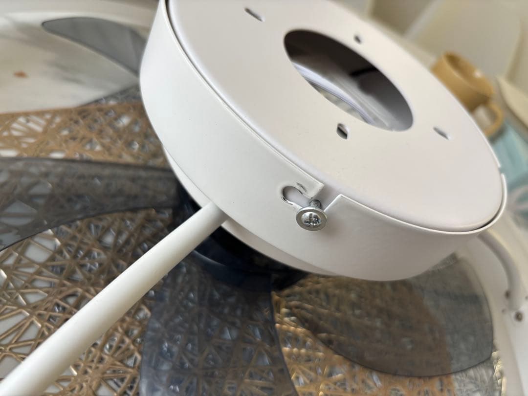 【ほぼ未使用】シーリングファンライト 〜14畳 照明 シーリングライト 調光