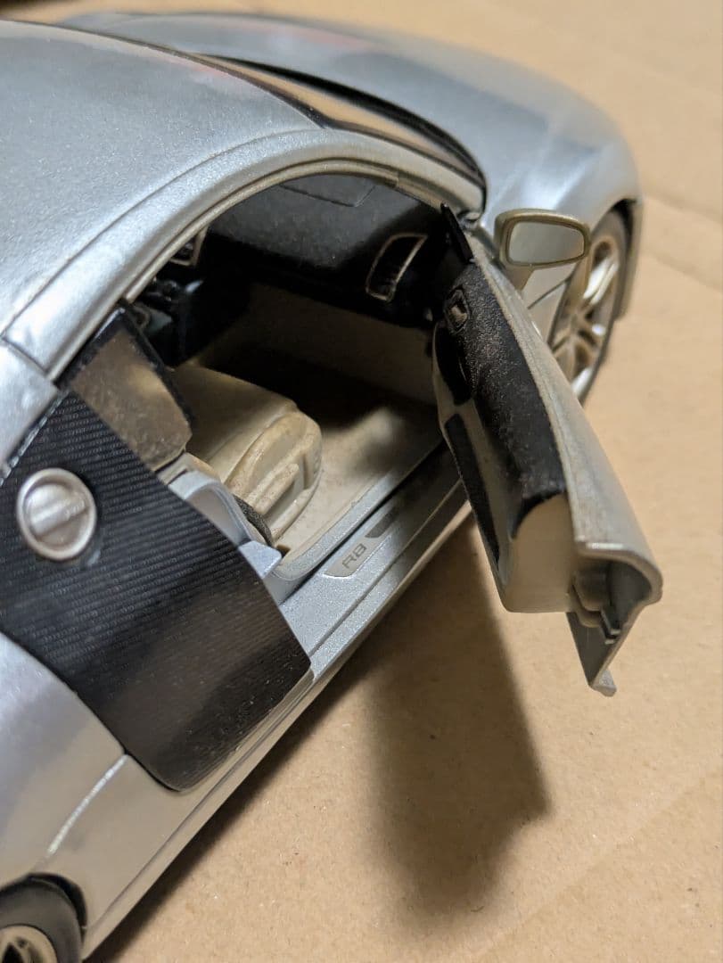 Maisto（マイスト）1/18 アウディ R8