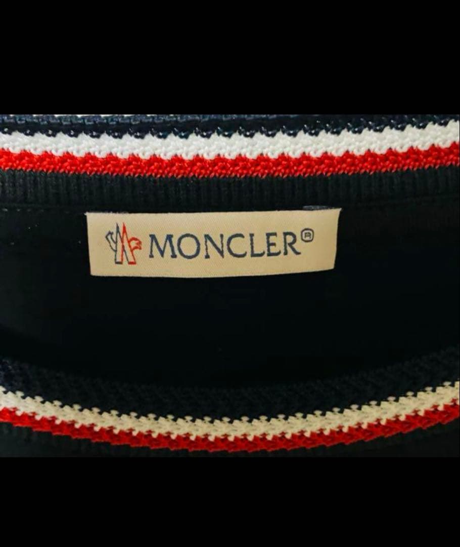 再値下げ　美品　MONCLER ワンポイントロゴ Tシャツ