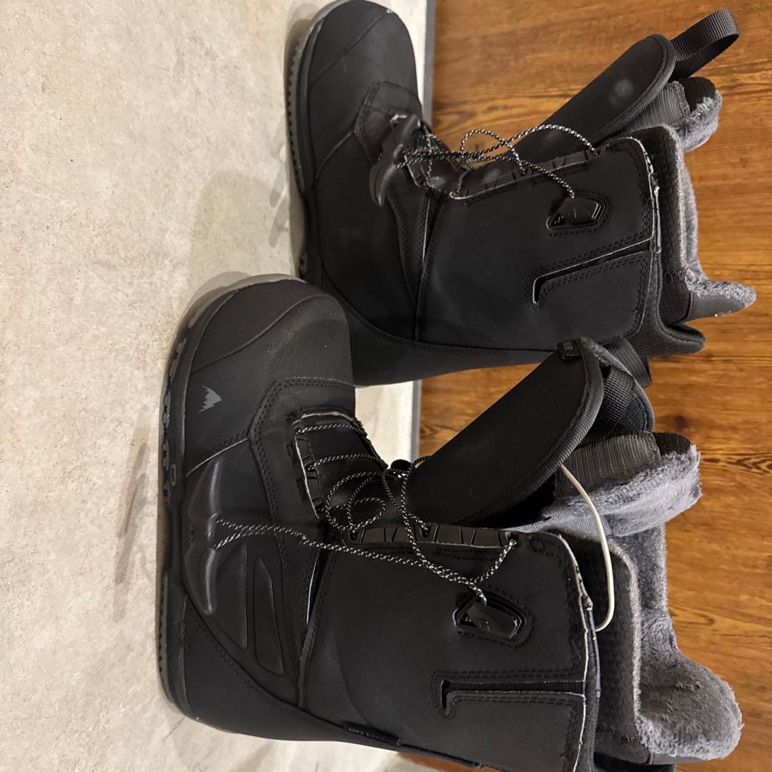 BURTON 25.5センチ ブラック スノーボードブーツ レースシステム付き