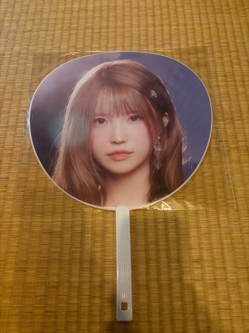 （新品）fromis_9 2025年　tomorrow ソンハヨン　うちわ