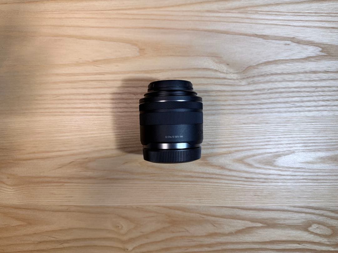 Canon RF 35mm F1.8 MACRO IS STM ブラックミスト付