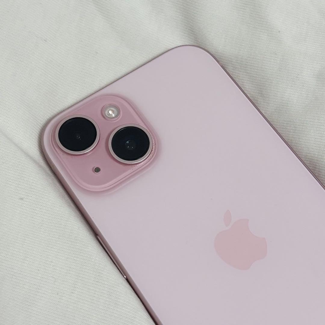 iPhone 15 ピンク 128GB 美品