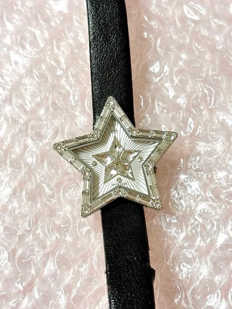 SWAROVSKI 腕時計　星