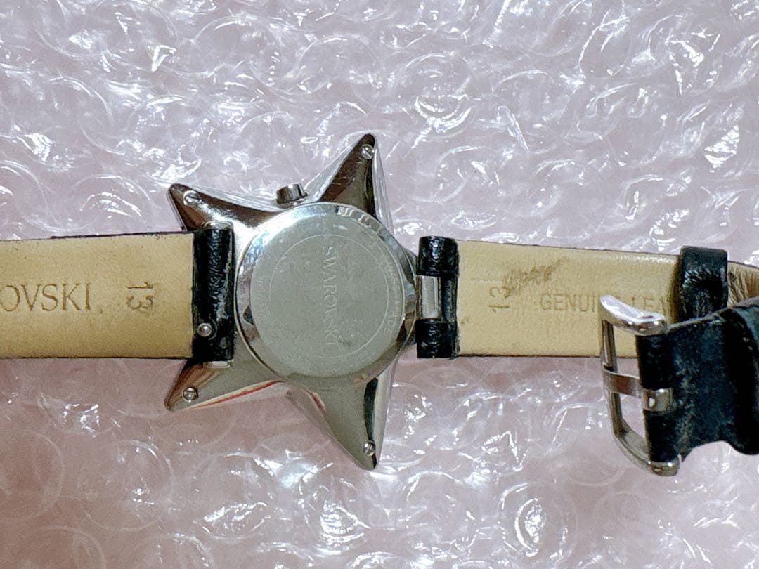SWAROVSKI 腕時計　星
