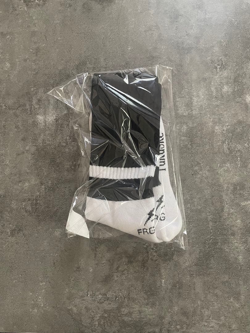 Fragment × 福助 Socks