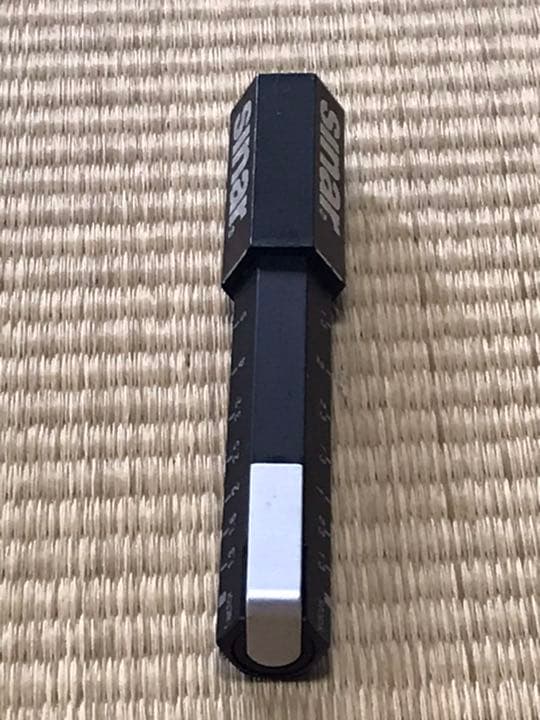 世界最高峰　カメラメーカー　SINAR ジナー　太芯シャープペン　サムホルダー