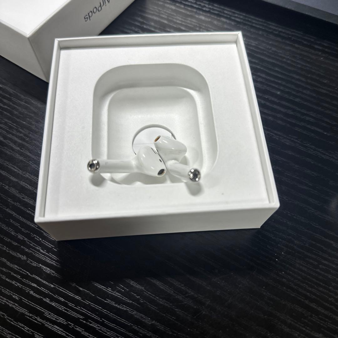 Apple AirPods エアーポッズ 第2世代 with Wireless…