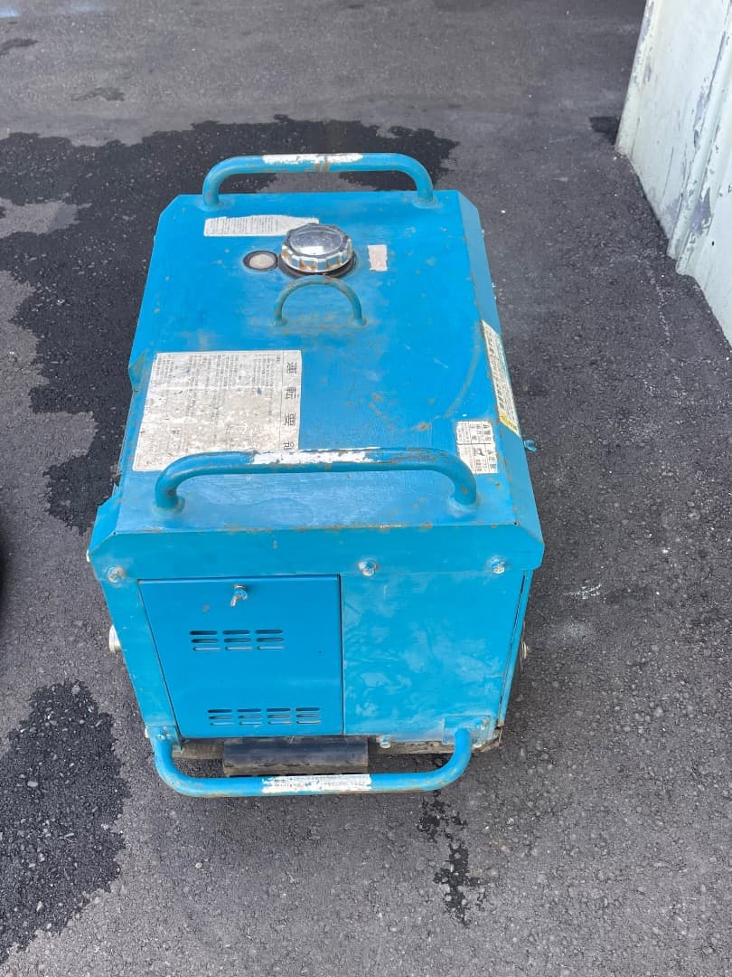 （ツルミ）セル付きエンジン高圧洗浄機防音　ガン・高圧ホース・給排水ホースセット