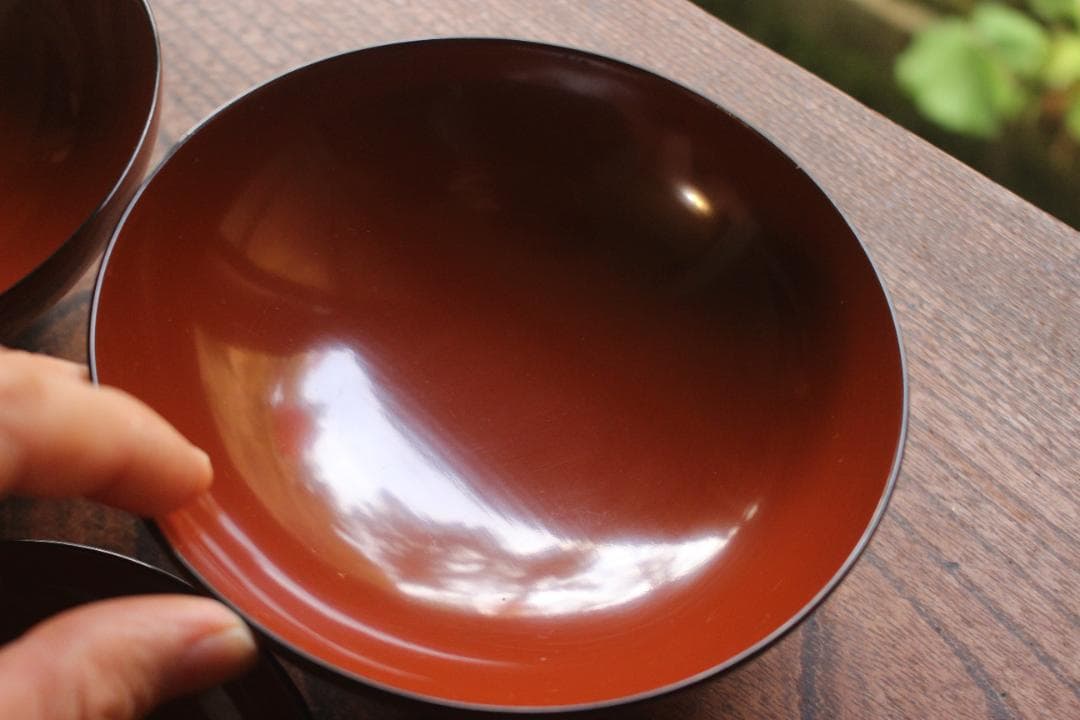 デッドストック！落ち着きある朱漆に極上花尽沈金の映えるお椀2点（検輪島塗沈金椀